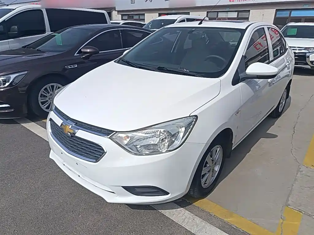 Chevrolet Sail 2016 Sail 3 1.3L Manual Comfort Sunroof Edition фото 2