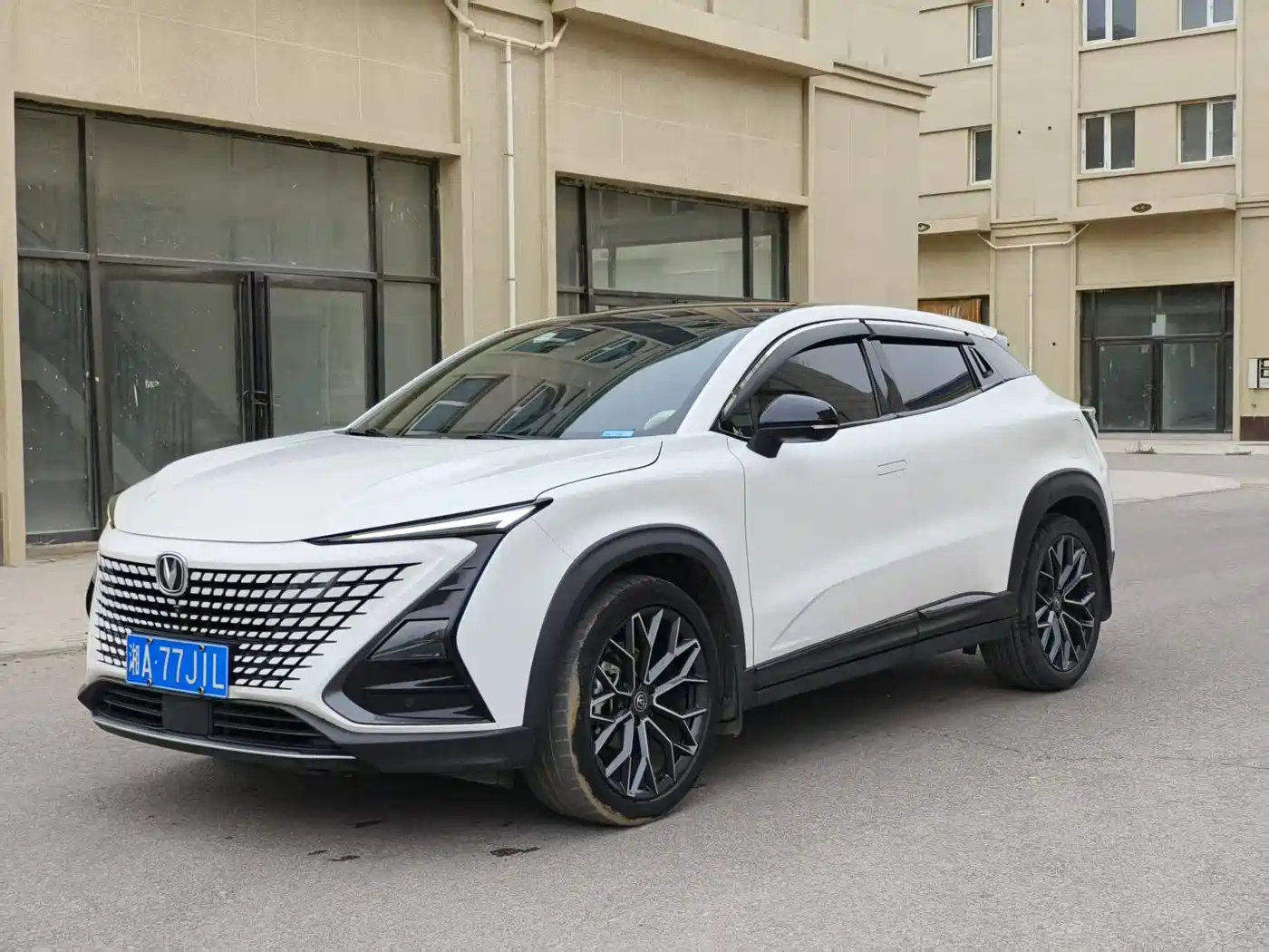 CHANGAN UNI-T