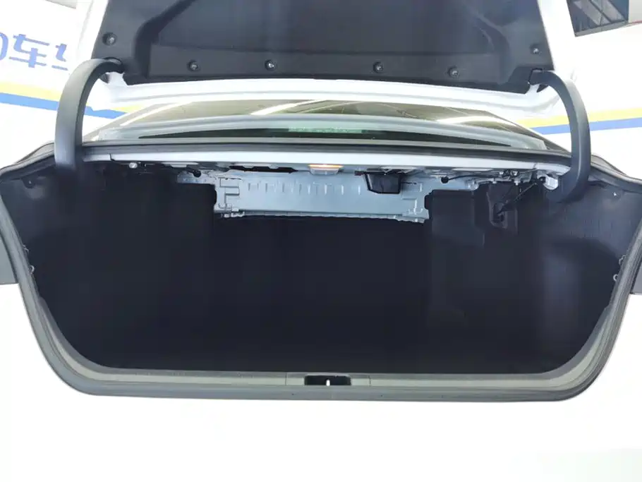 Toyota Camry 2023 2023 2.0G Luxury Edition
