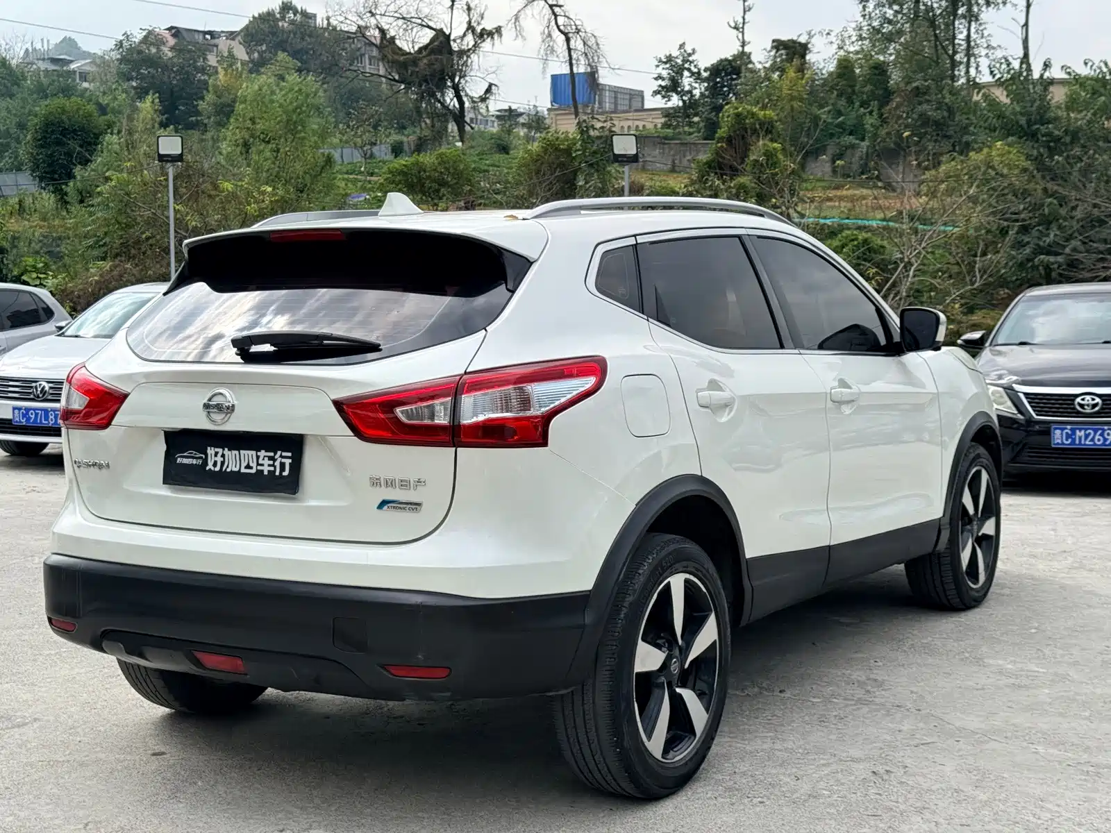 Фото 9 - Nissan Qashqai