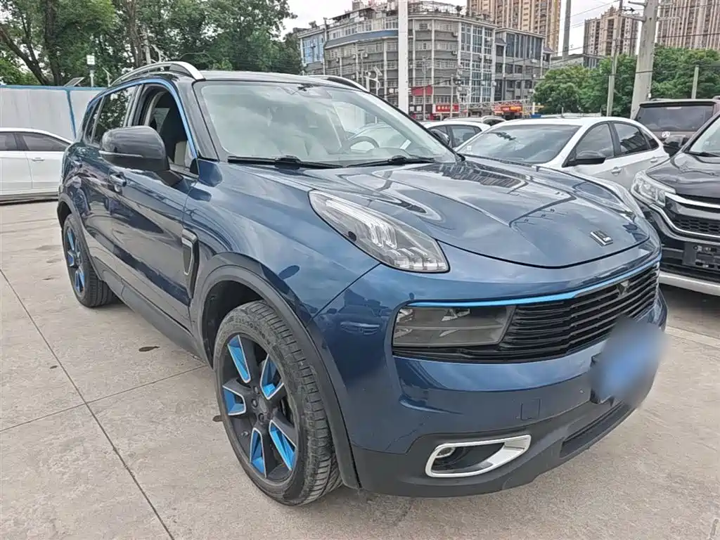 Lynk & Co 01 2019 2.0T 2WD Pro Edition China V фото 22