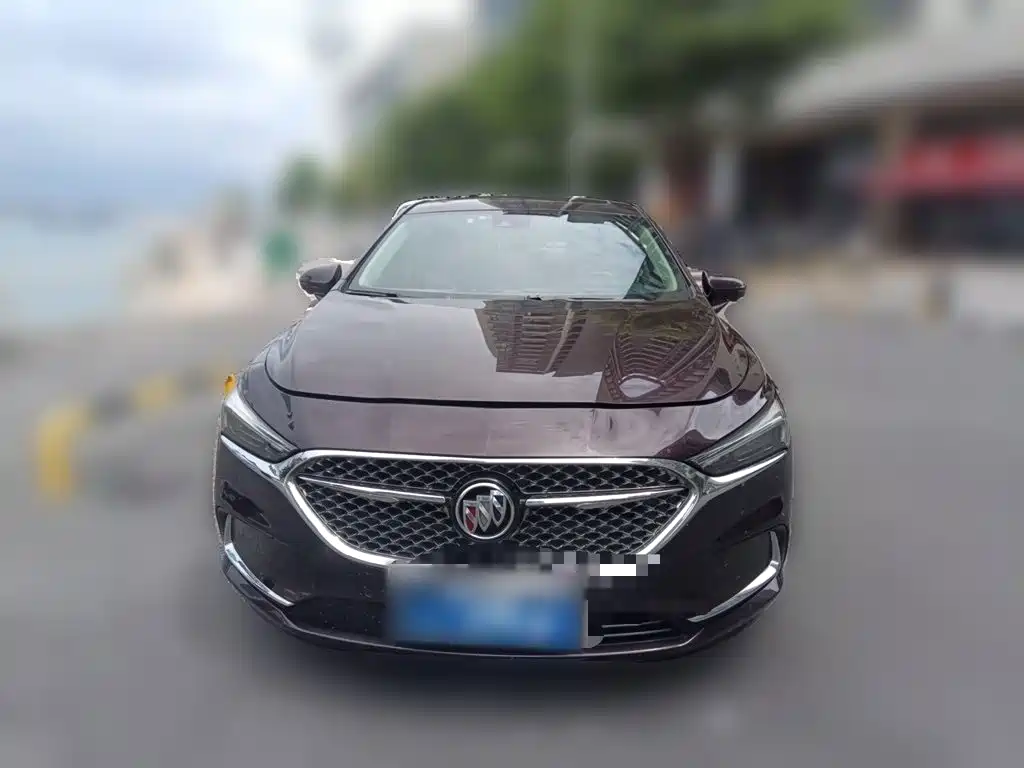 Фото 23 - Buick LaCrosse