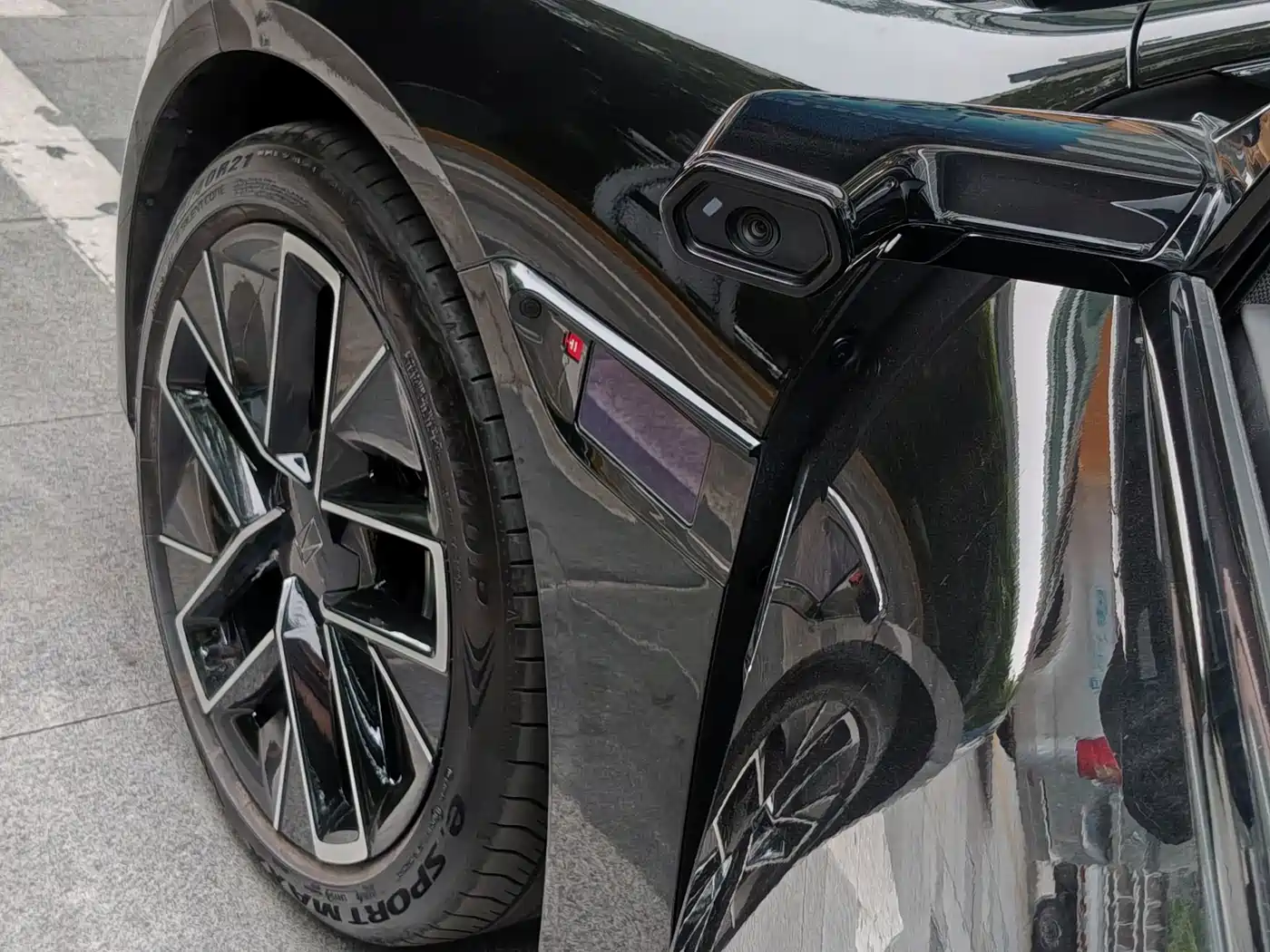 Avatr 12 2026 2025 Facelift Ultra EV AWD