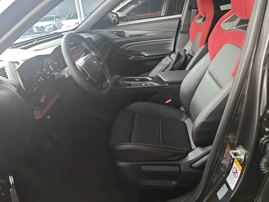 Фото 15 - Changan X5 PLUS
