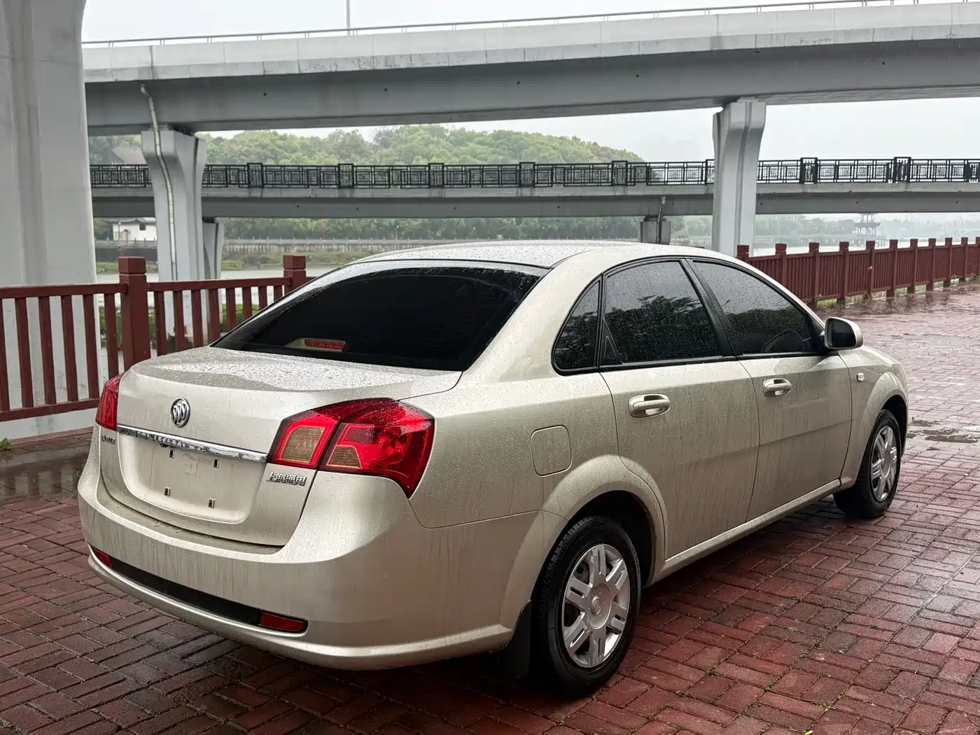 Buick Excelle 2013 1.5L Automatic Classic фото 6