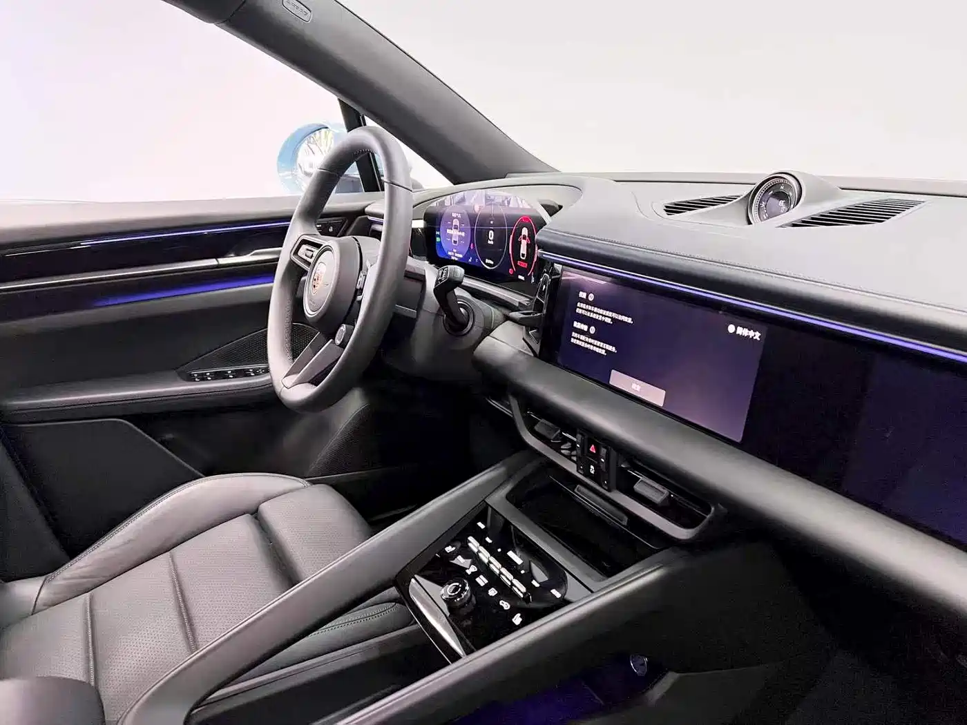 PORSCHE MACAN NEW ENERGY