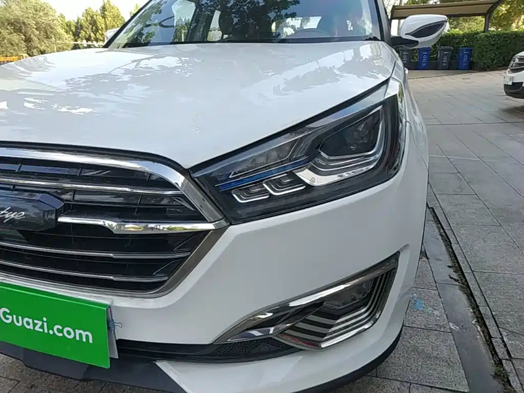 Zotye T300 2018 2017 1.5T CVT Executive