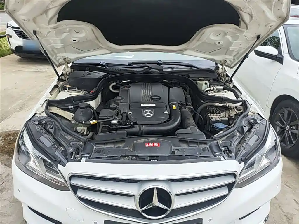 Mercedes-Benz E-Class 2014 Facelift E 260 L Sport фото 20