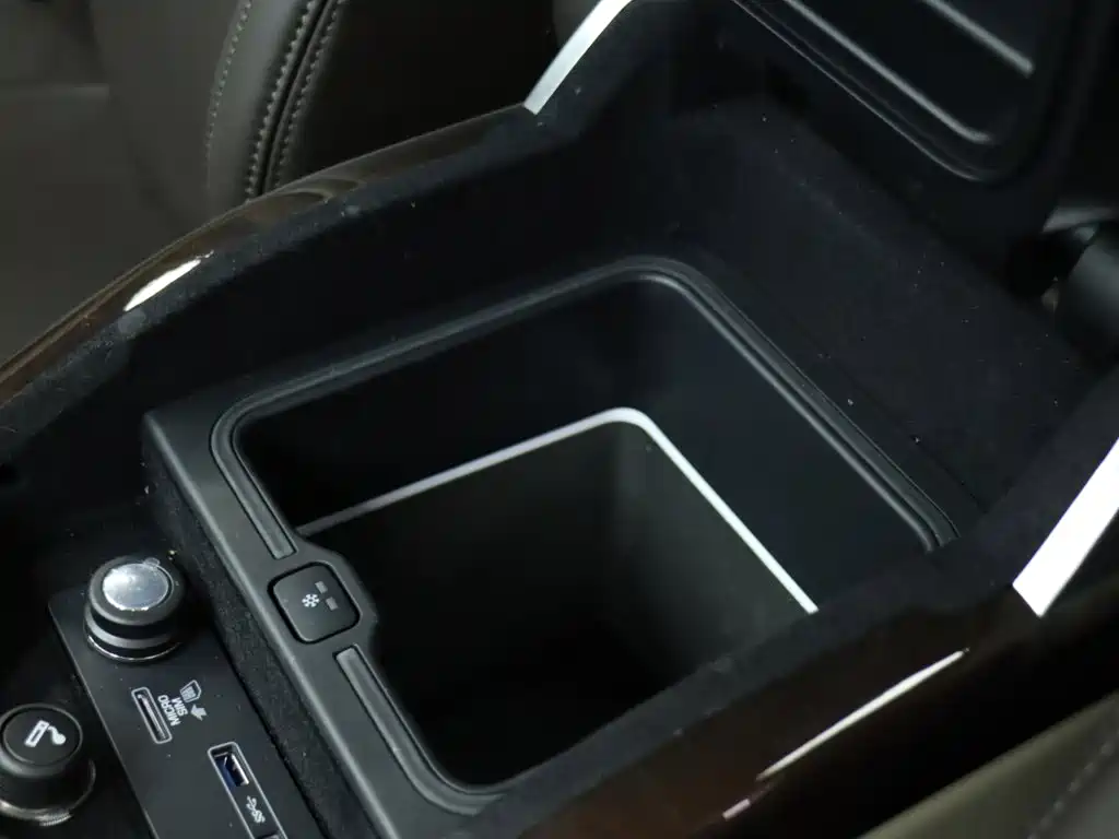 Фото 22 - Land Rover Range Rover