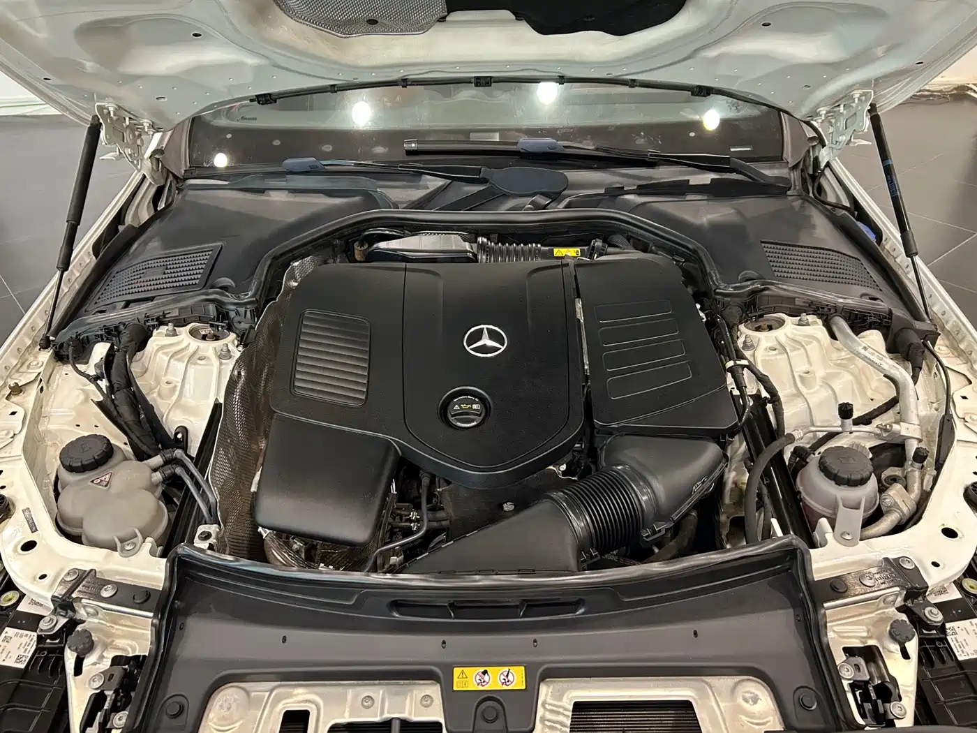 Mercedes-Benz C-Class 2022 C 200 L Sport Version фото 20