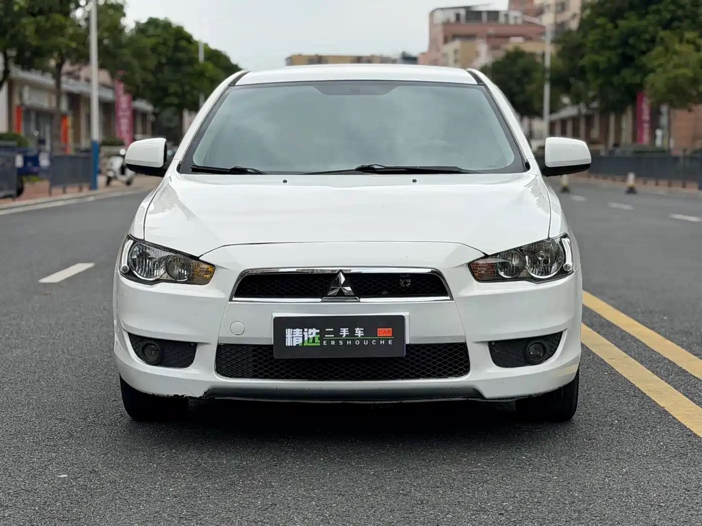 Mitsubishi Lancer EX 2010 Fashion Edition 1.8L CVT Comfort фото 2