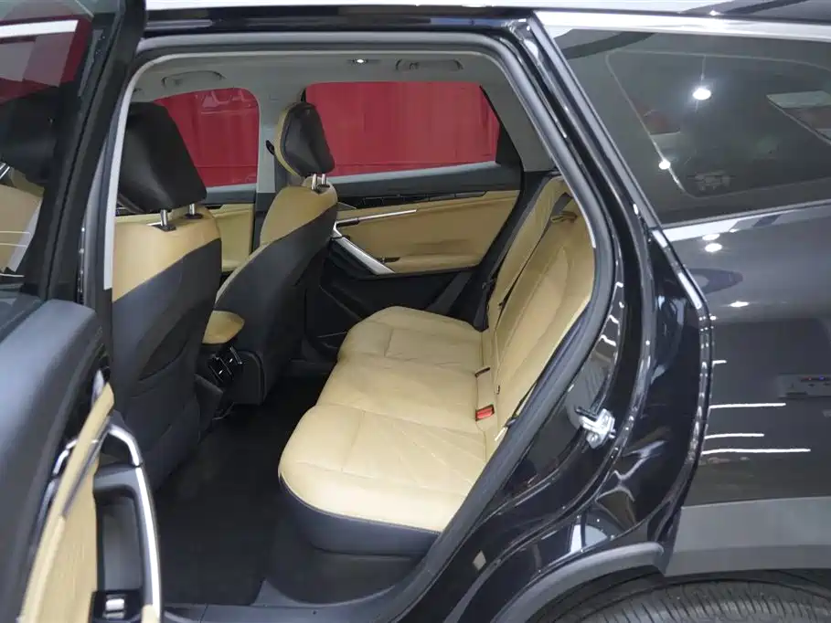Geely Boyue L 2023 2023 Model 2.0TD DCT Flagship