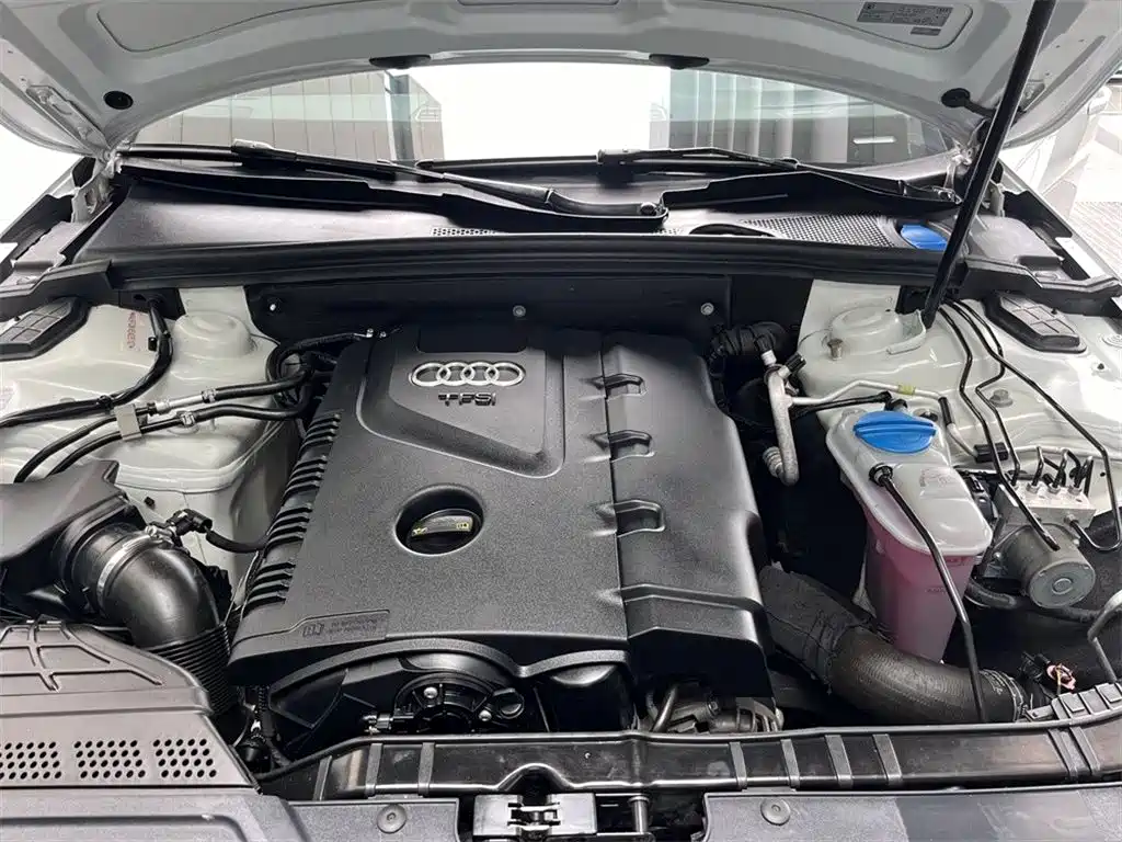 Audi A4 (Import) 2014 2014 40 TFSI allroad quattro