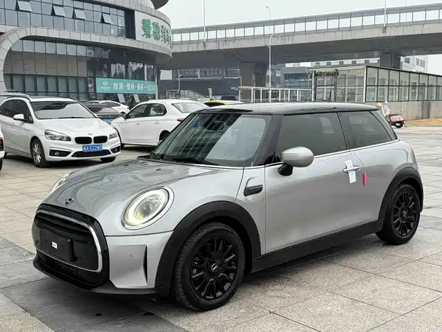 MINI 