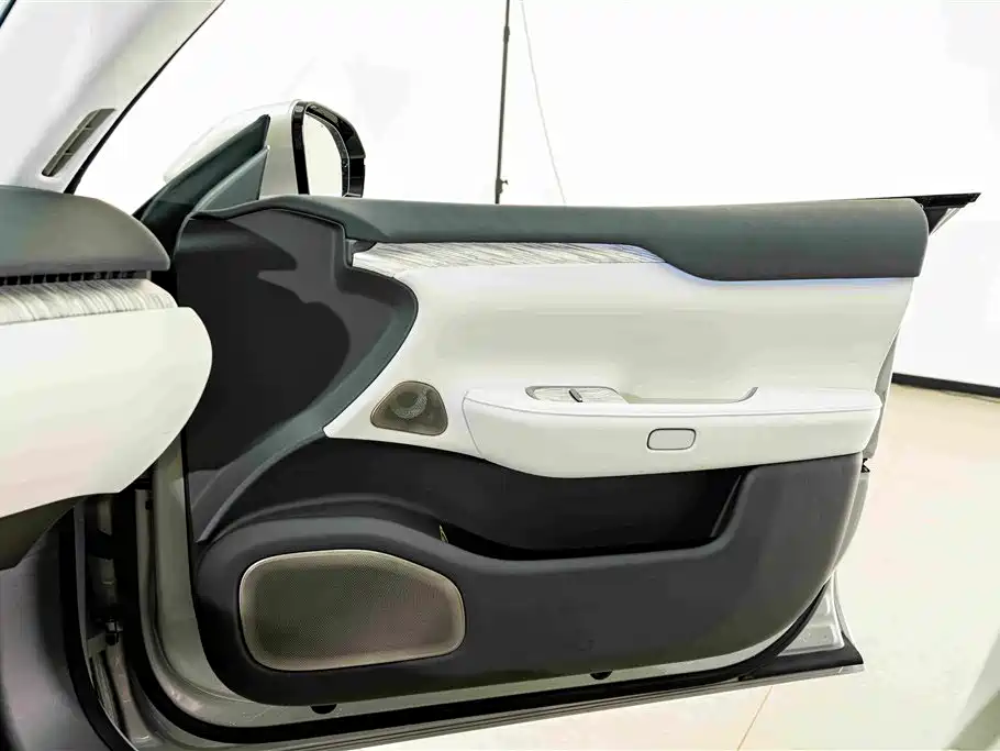 NIO ET7 2024 2024 75kWh Executive Edition