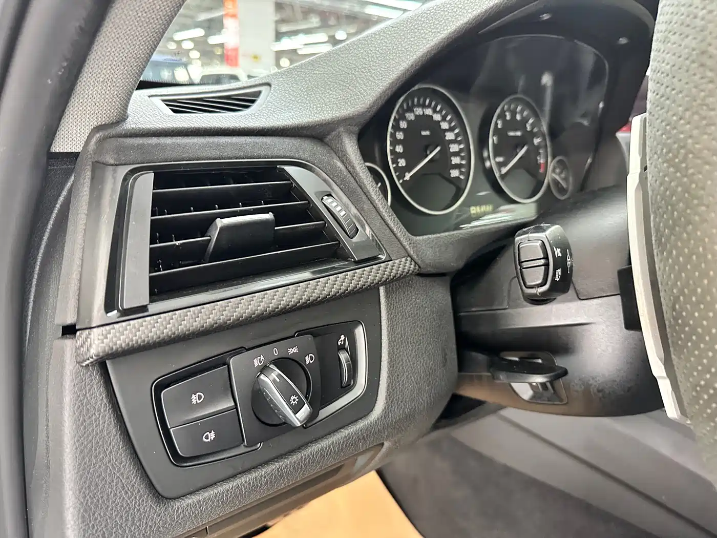 BMW 3 Series (Import) 2013 Facelift 335i xDrive фото 22