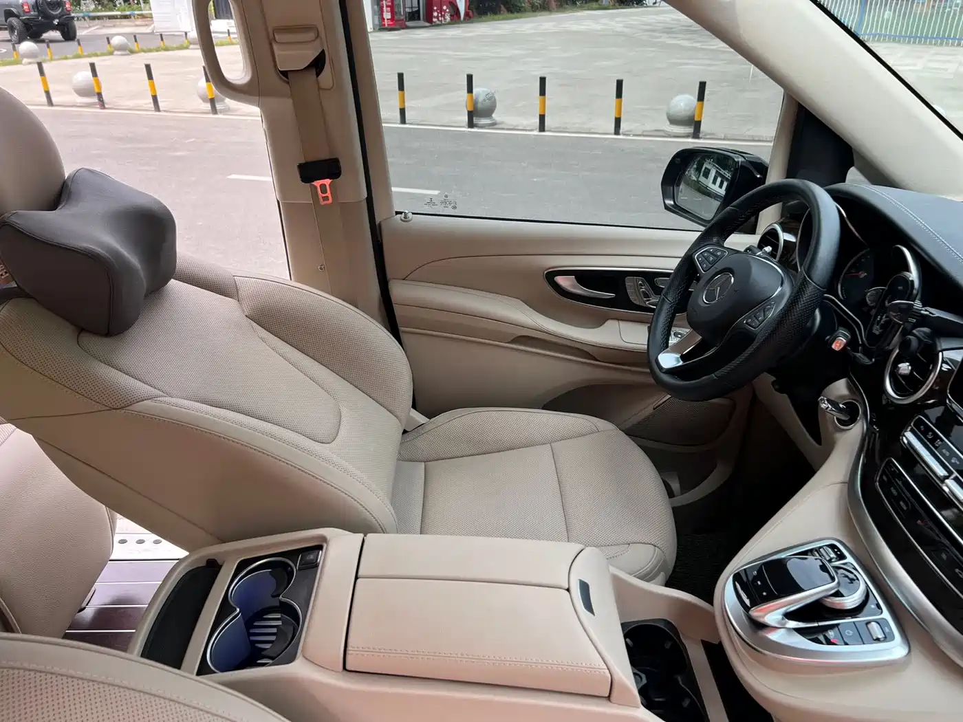 Mercedes-Benz V-Class 2018 V 260 Premium Edition China VI фото 14