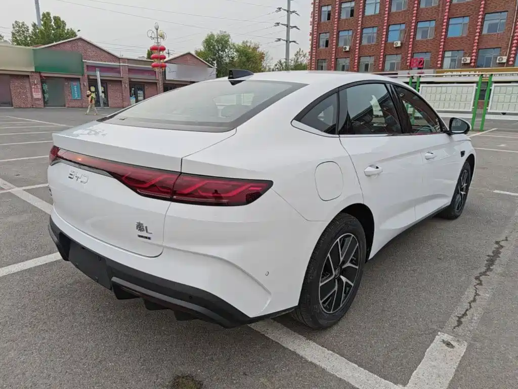 BYD Qin L 2026 2026 Model DM-i Smart Drive Edition 128KM Pioneer