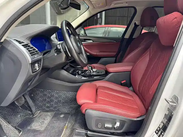 BMW X3 2022 Facelift xDrive30i Leading M Shadow Edition — фото 2