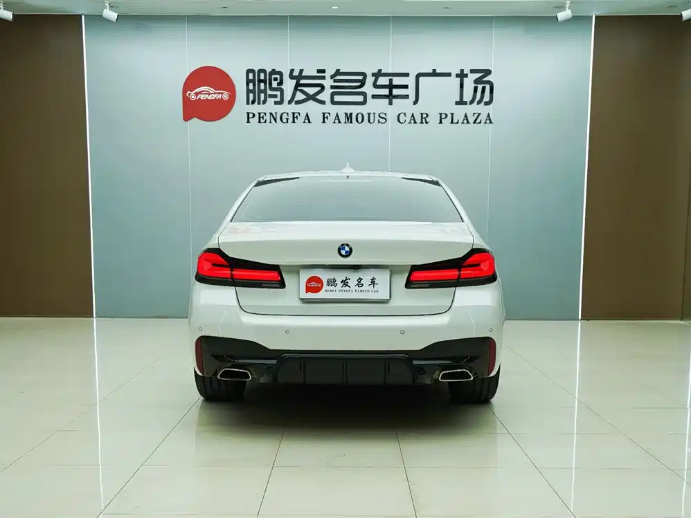 BMW 5 Series 2022 Facelift 530Li Leading M Sport Package фото 18
