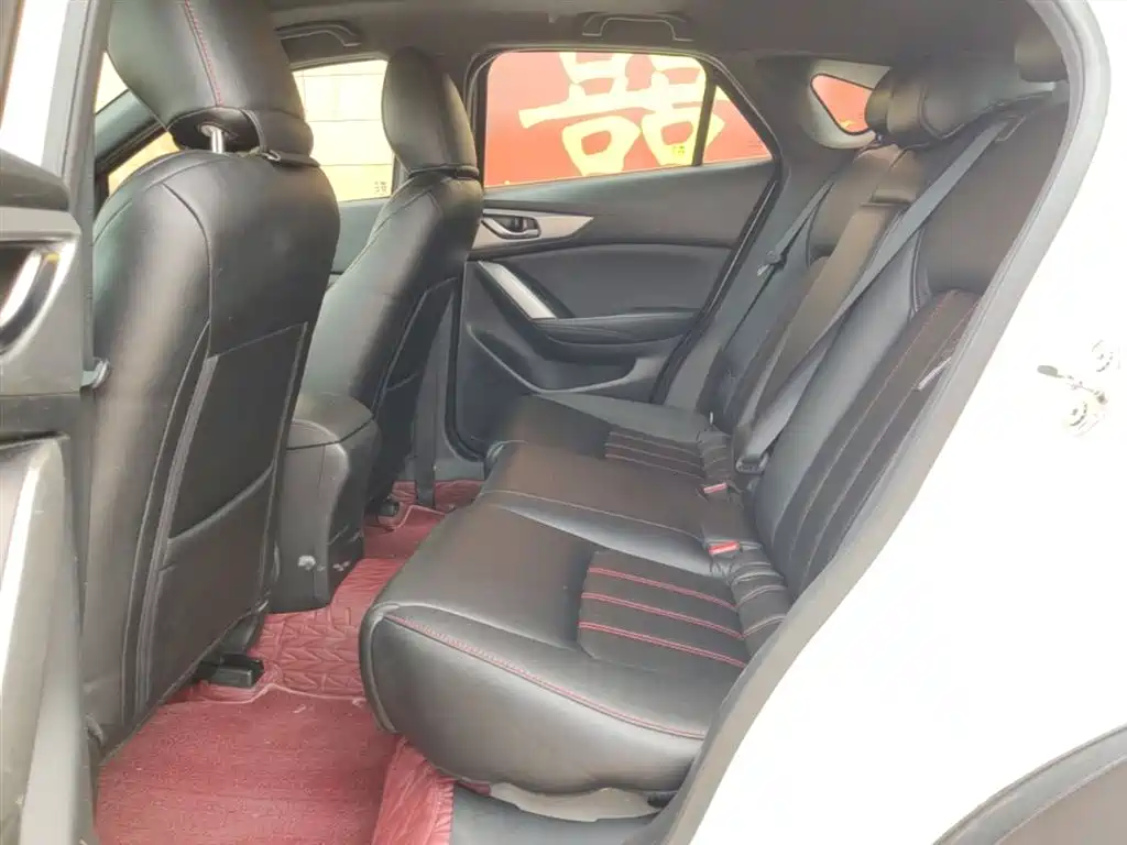 Фото 17 - Mazda CX-4