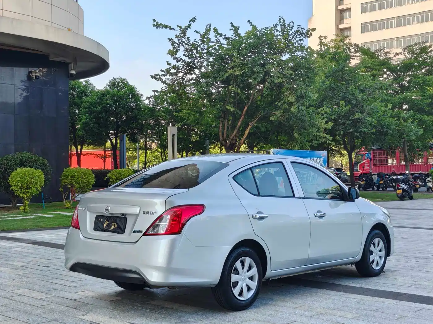 Nissan Sunny 2017 2015 1.5XE CVT Comfort