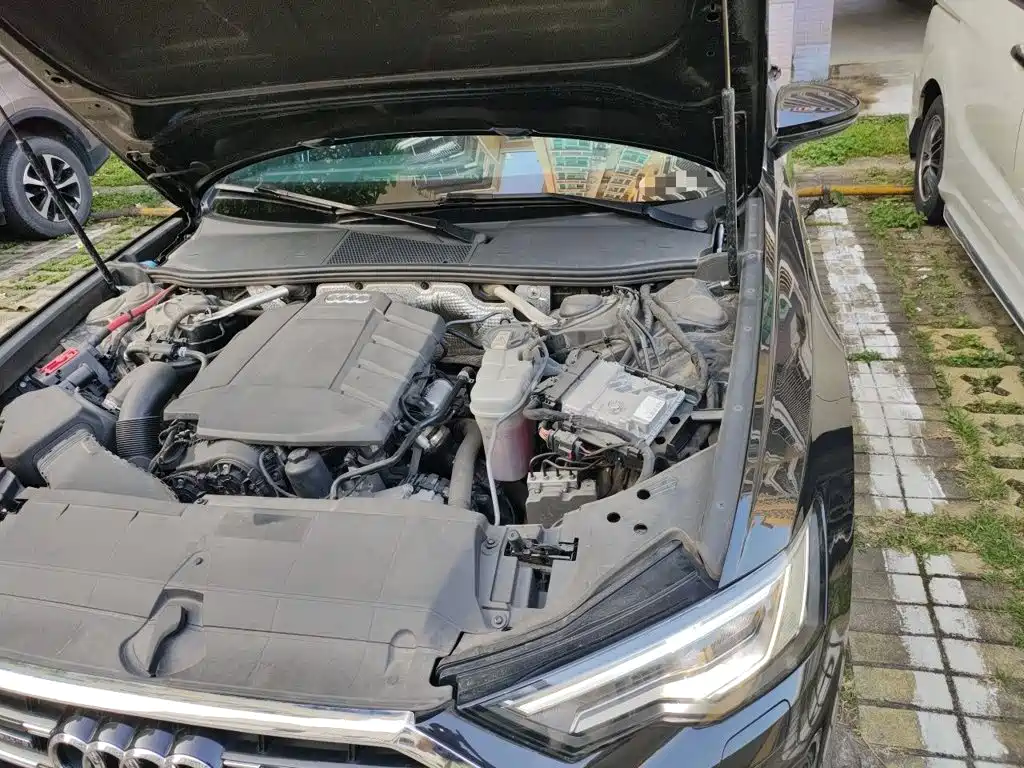 Photo 22 - Audi A6L