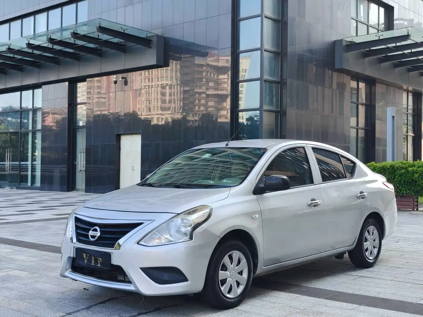 Nissan Sunny 2017 2015 1.5XE CVT Comfort