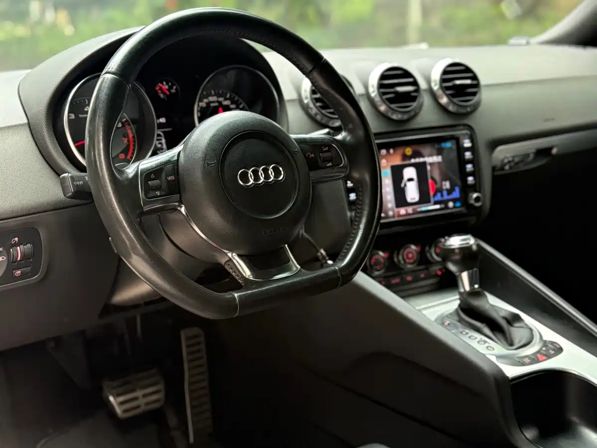 Audi TT 2009 2008 Model TT Coupe 2.0TFSI
