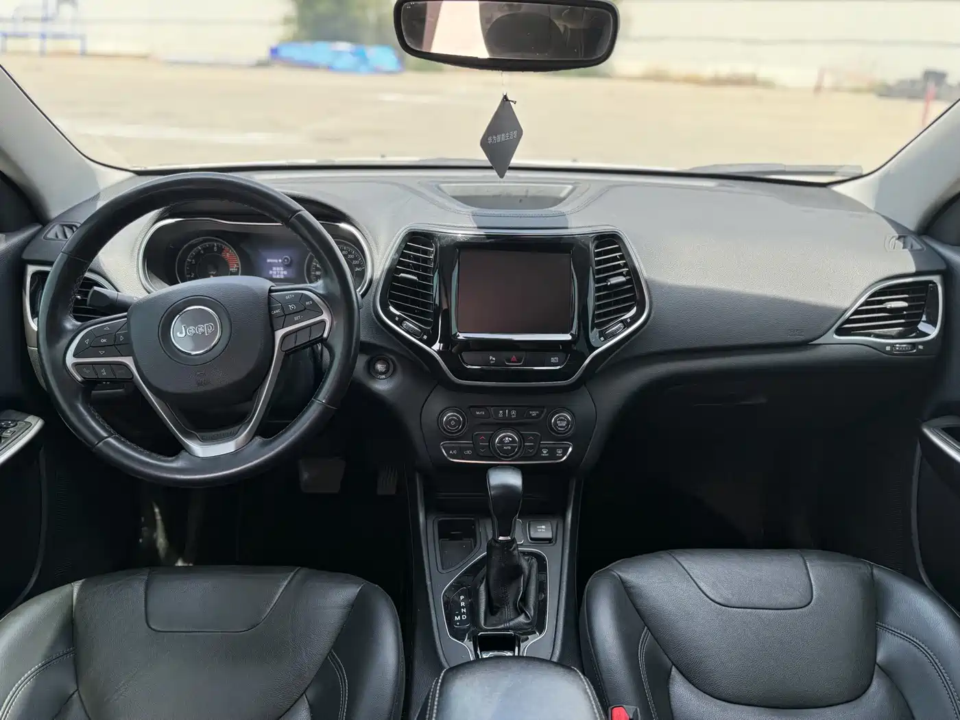 Jeep Cherokee 2020 2019 2.0T 2WD Smart Edition China V