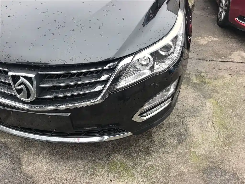 Baojun 560 2017 2016 1.8L iAMT Luxury