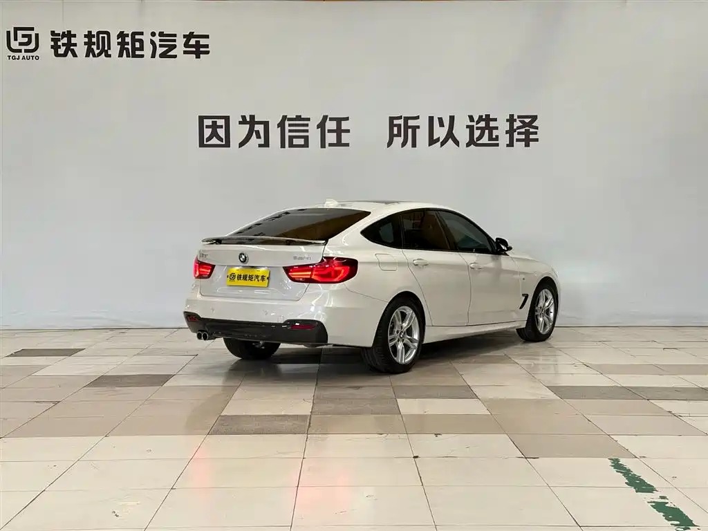 BMW 3 Series GT 2020 320i M Sport Package фото 4