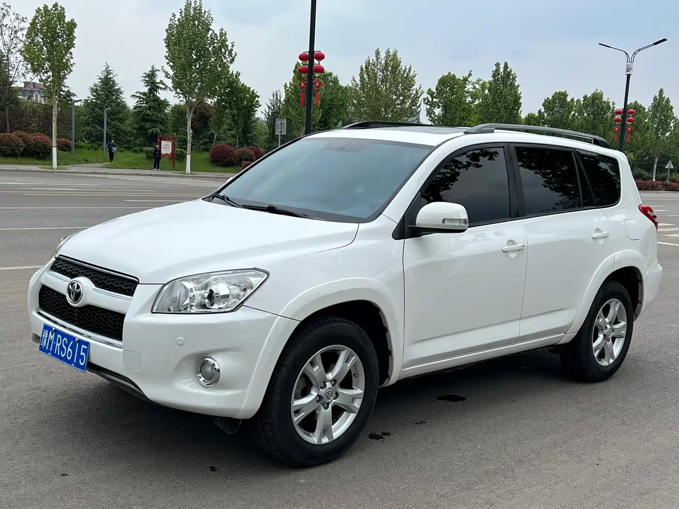 Toyota RAV4 Rongfang 2012 Styling Edition 2.4L Automatic 4WD Luxury