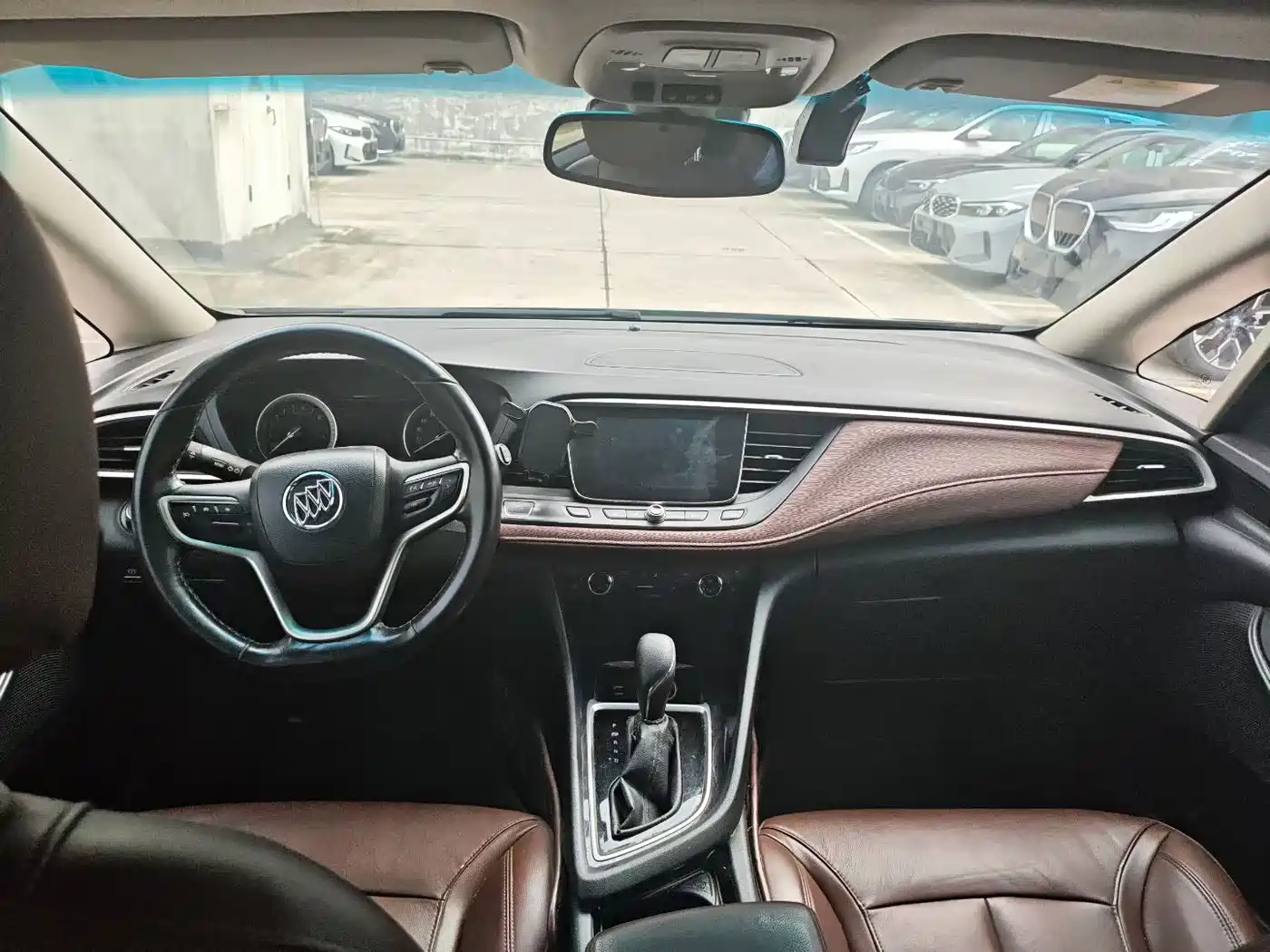 Buick GL6 2018 18T 6-Seater Premium фото 7