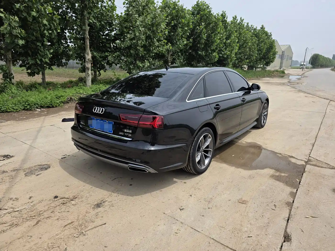 Audi A6L 2018 30th Anniversary 35 TFSI Fashion фото 4