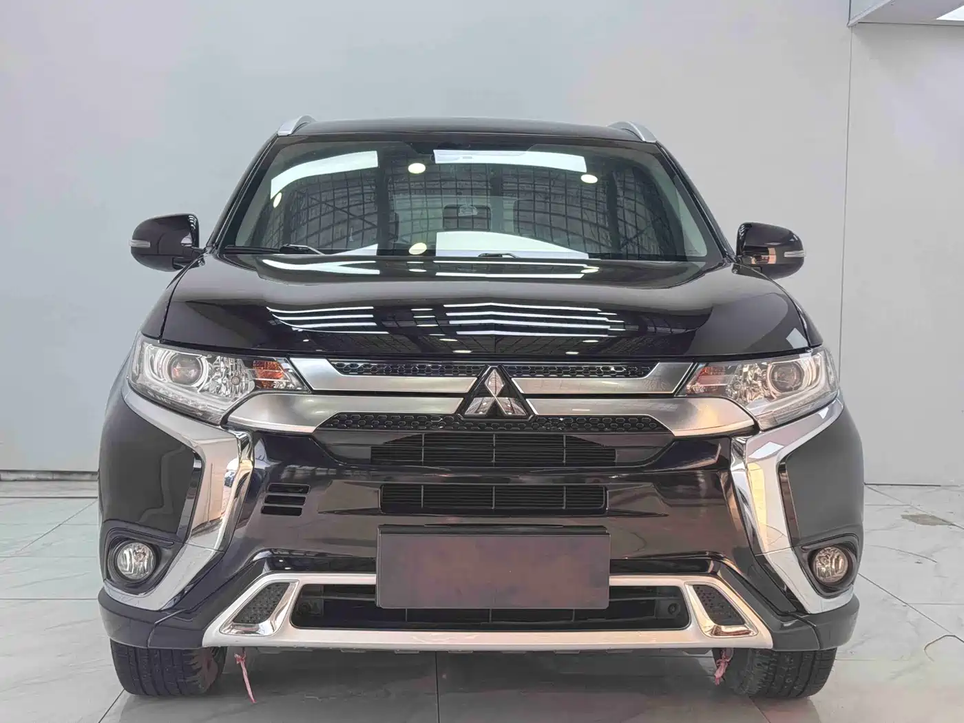 Mitsubishi Outlander 2021 2.0L FWD Comfort Edition 5-seater фото 2