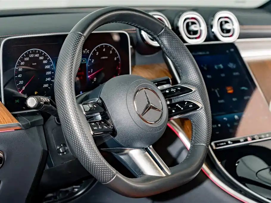 Mercedes-Benz GLC 2024 Facelift GLC 300 L 4MATIC Sport 5-seater фото 10