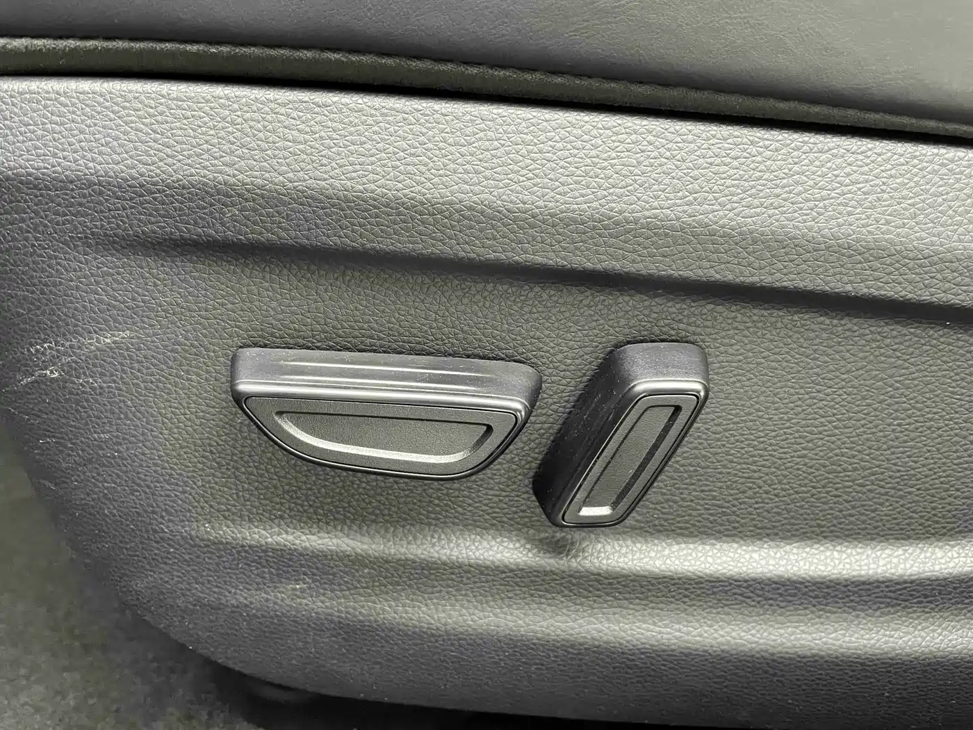 GAC TRUMPCHI GS4 PLUS