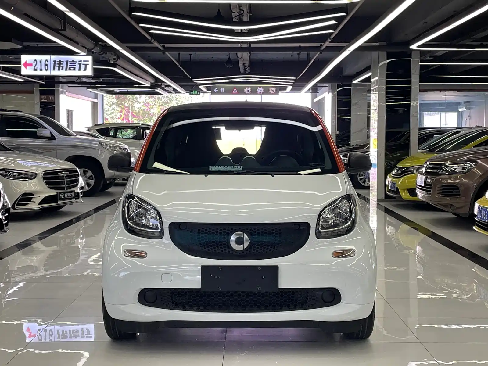 Фото 2 - smart fortwo