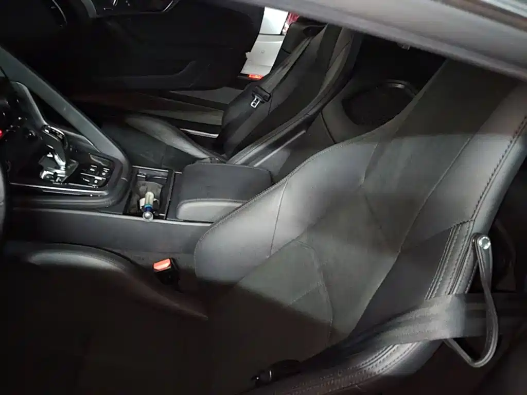 Jaguar F-TYPE 2020 2021 P300 Rear-Wheel Drive Coupe