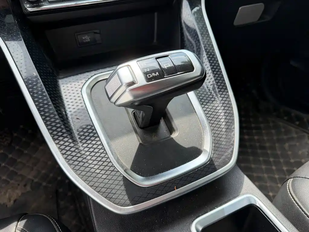 Фото 9 - Haval M6