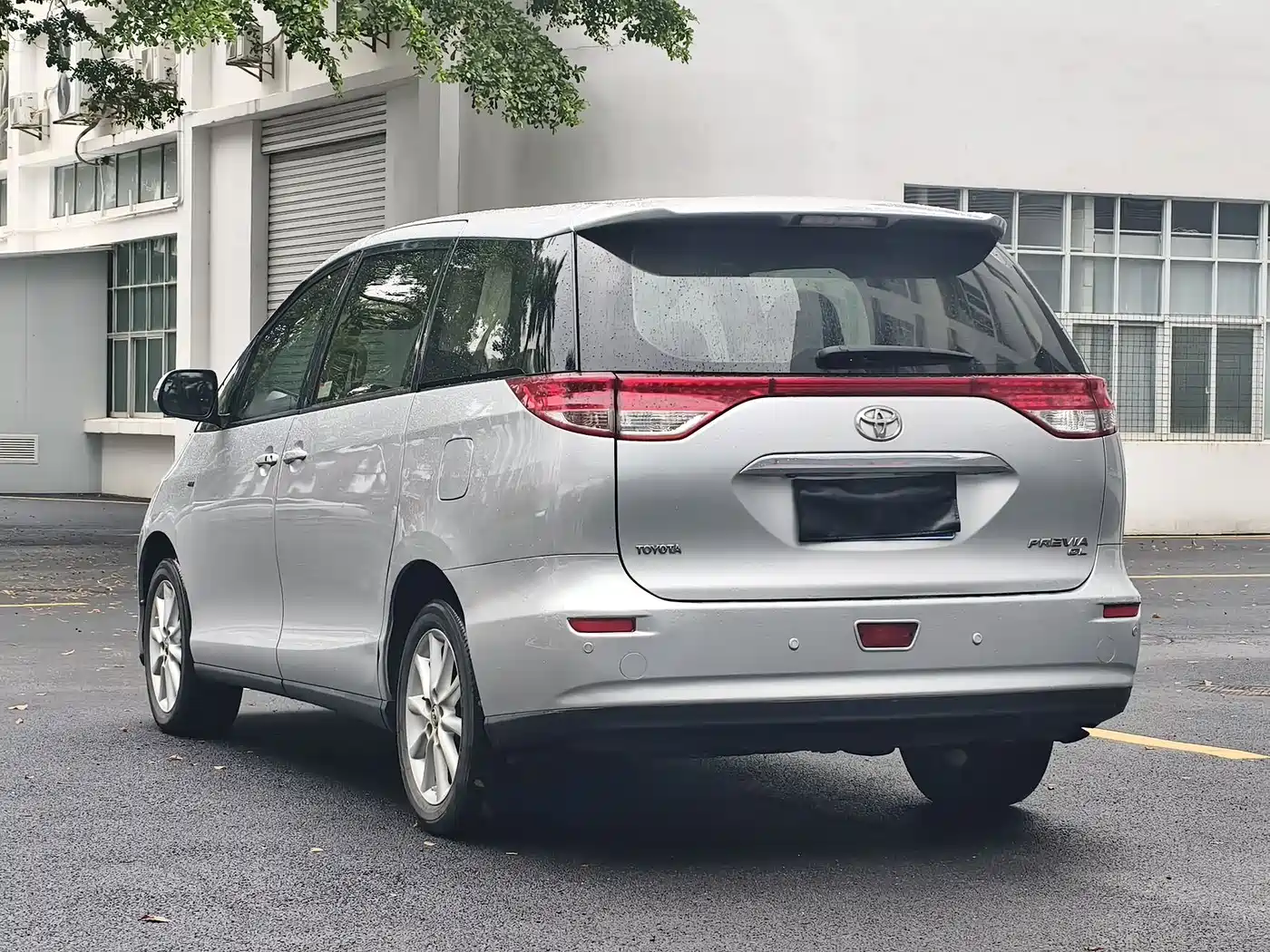 Toyota Previa 2015 2012 2.4L 7-Seater Luxury Edition