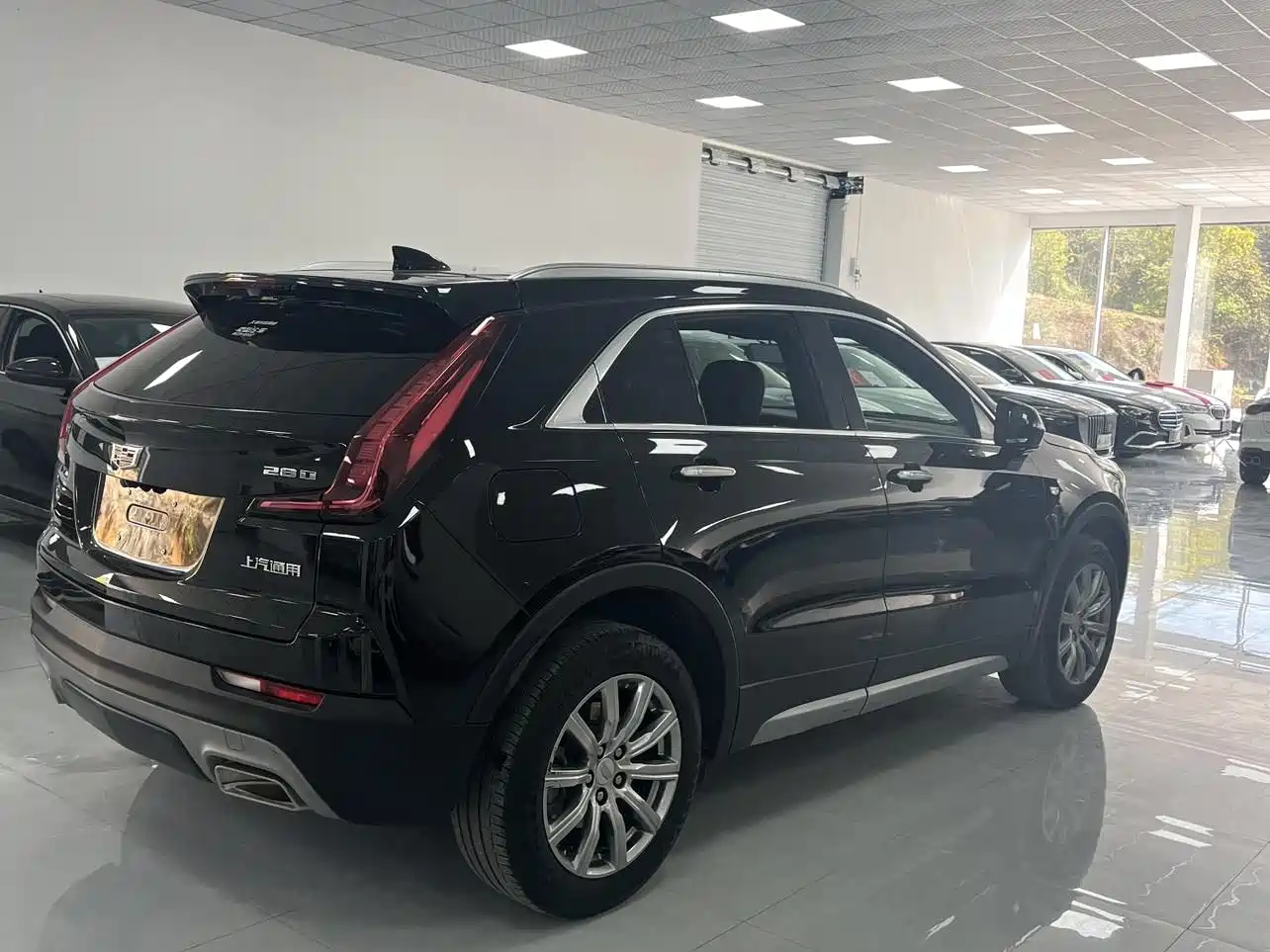 Cadillac XT4 2021 28T FWD Premium Edition фото 27