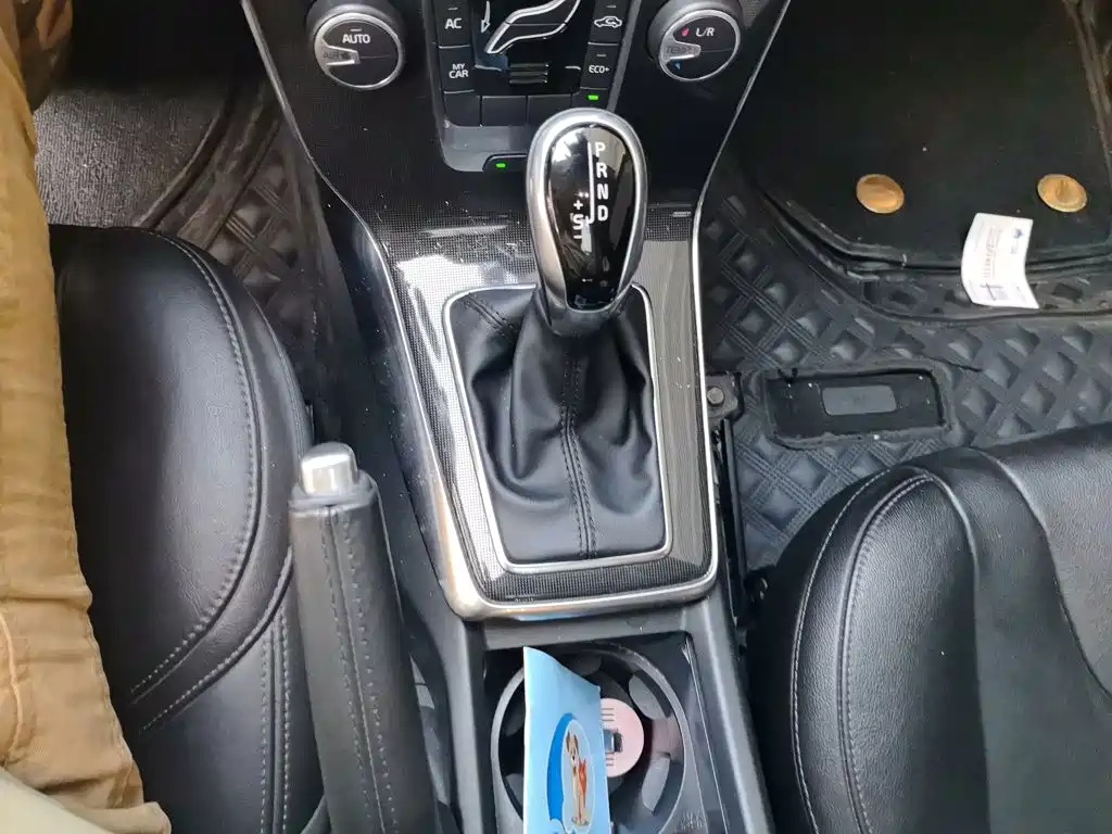 Volvo V40 2017 2017 T3 Inscription