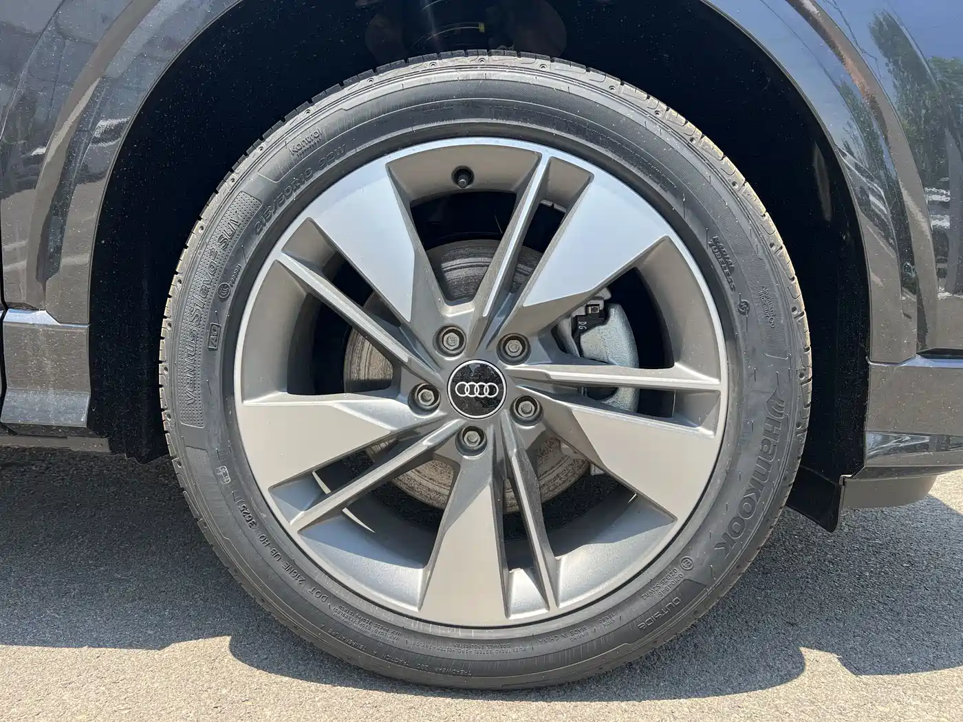 AUDI Q2L