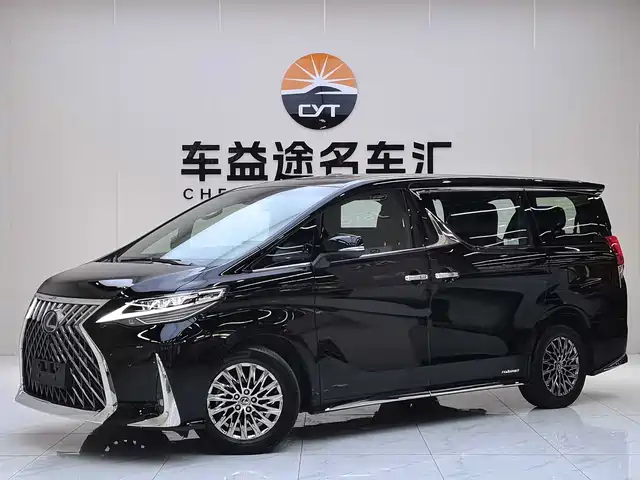 Lexus LM 300h, 4 места