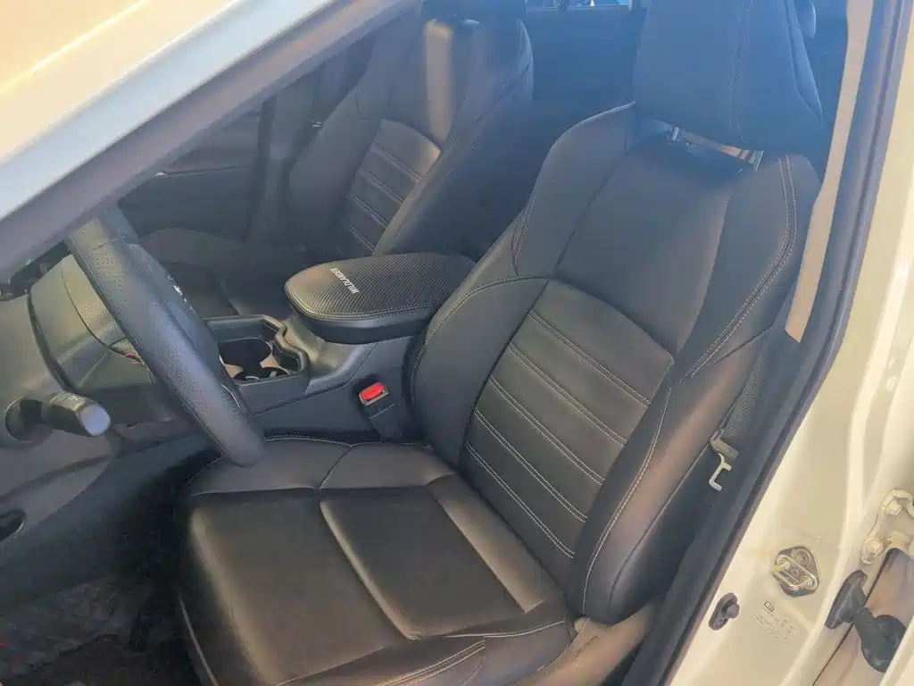 Toyota Wildlander 2020 2020 2.0L CVT 2WD Luxury Edition