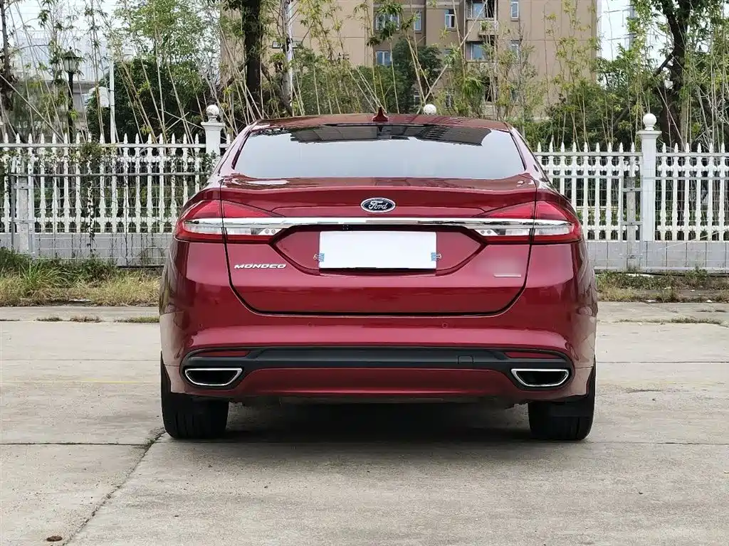 FORD MONDEO