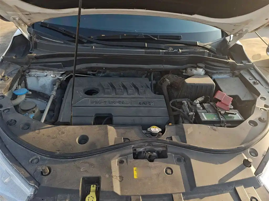 Haval M6 2021 PLUS 1.5T DCT Luxury Smart Connect фото 10