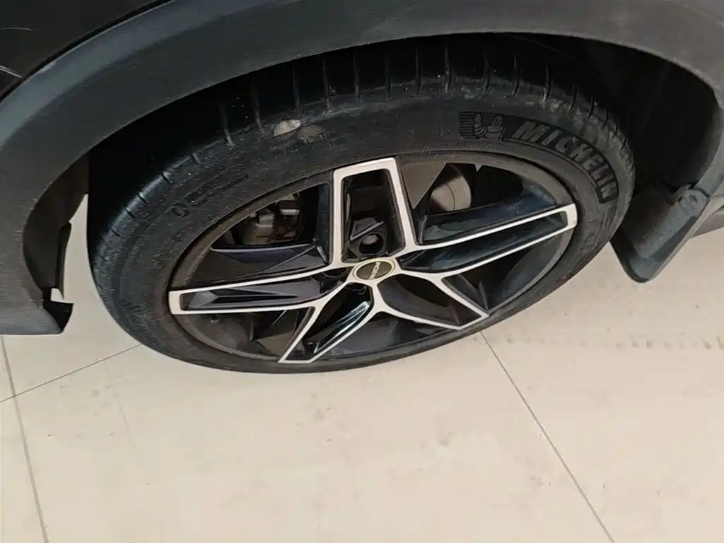 Roewe RX5 2022 2021 PLUS 330TGI Automatic China-Chic Smart Edition